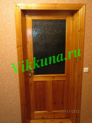 Деревянная межкомнатная дверь (сосна)