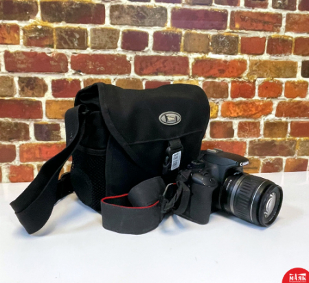 О10 Б/У Фотоаппарат Canon 1000D ЧЕХОЛ №e00298973