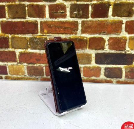 О7 Б/У Ст Samsung Galaxy S10, 8/128 ГБ 356127104364949 №e00303602