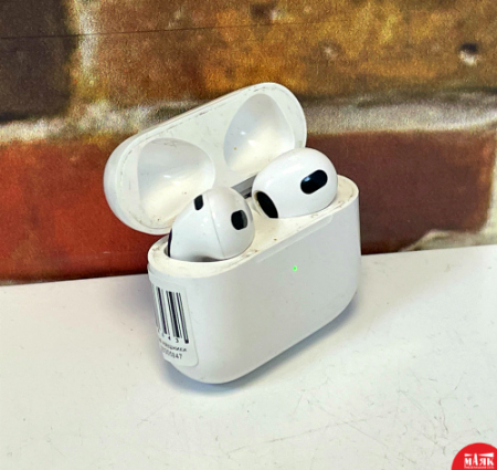 О10 Б/У Беспроводные наушники AirPods 3 КЕЙС №e00305847