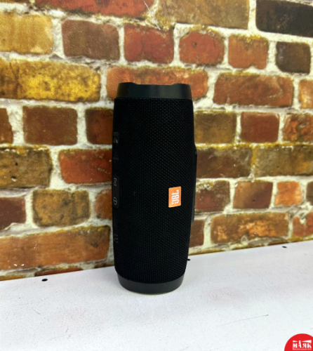 О2 Б/У Блютуз колонка JBL Charge 3 (РЕПЛИКА) №e00309197