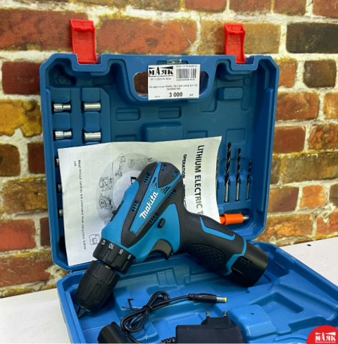 О2 Шуруповерт Makita 18v 2 акб набор бит 123 №К00007845