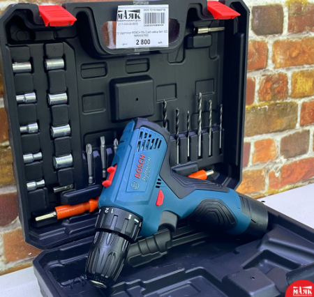 О2 Шуруповерт BOSCH 18v 2 акб набор бит 123 №К00007930
