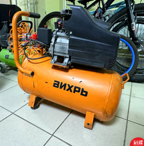 О4 Б/У Воздушный компрессор Вихрь КМП-2,0/50ПМ 123 №e00312144