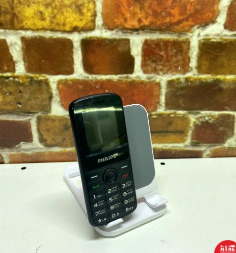 О6 Б/У ст Philips Xenium e2101 862604063715680 №e00312701