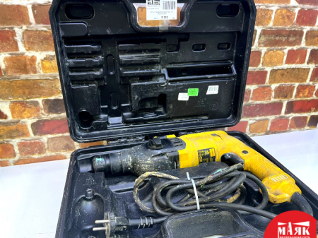 О3 Б/У перфоатор Dewalt 24k 123 №e00315405