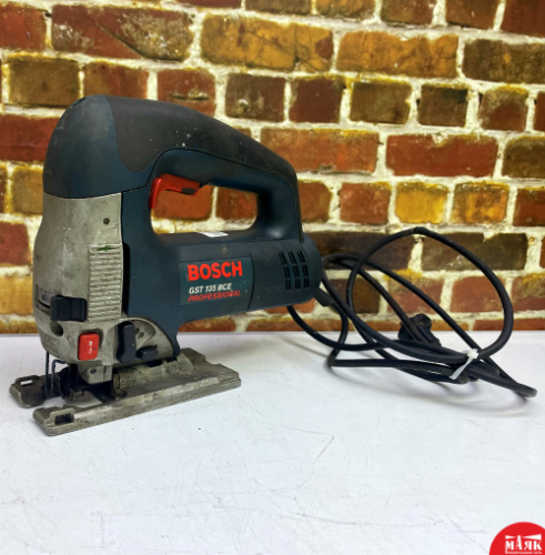 О7 Б/У лобзик bosch gst 135 bce 123 №e00316285