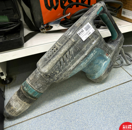 О2 Б/У Отбойный молоток Makita HM1203C 123 №e00317033