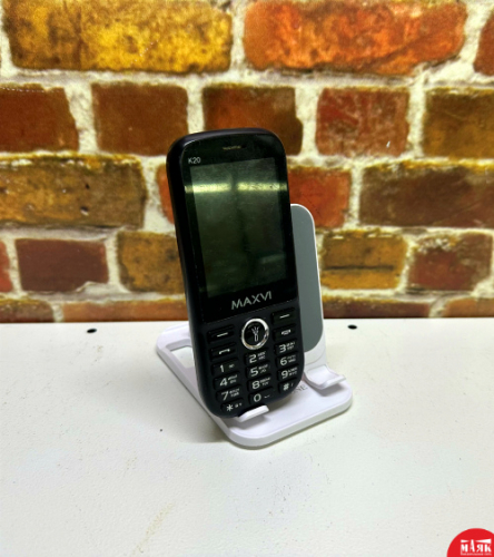 О6 Б/У ст Maxvi k18 355874124749044 №e00317035