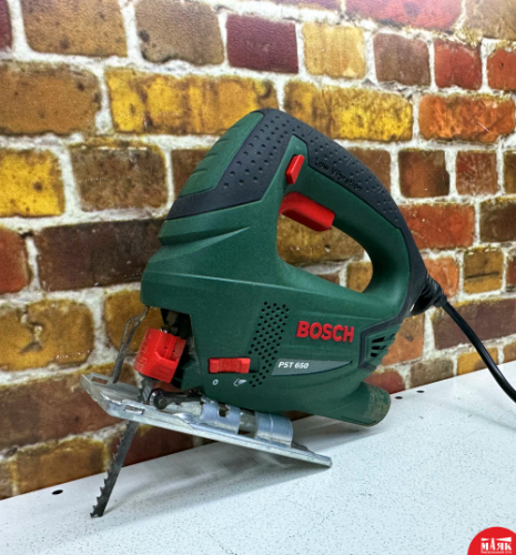 О4 Б/У Лобзик Bosch PST 650 кор 123 №e00325613