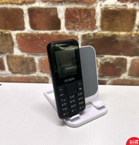 О6 Б/У ст. Alcatel 1066d 352788501388890 №e00330149