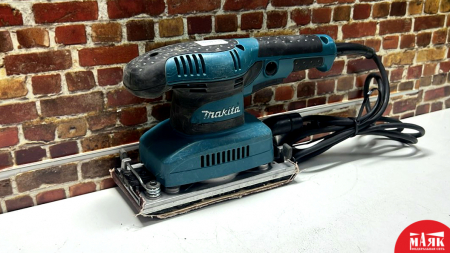 О8 Б/У Шлифмашинка Makita BO3710 123 №e00333024