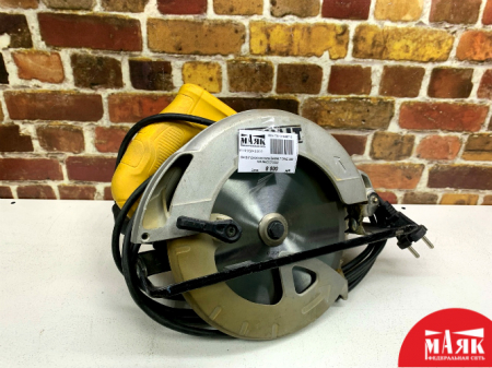 О4 Б/У Дисковая пила DeWALT DWE 560 123 №e00375532
