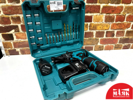 О10 Б/У Шуруповерт Makita 18V (КЕЙС) 123 №e00427287