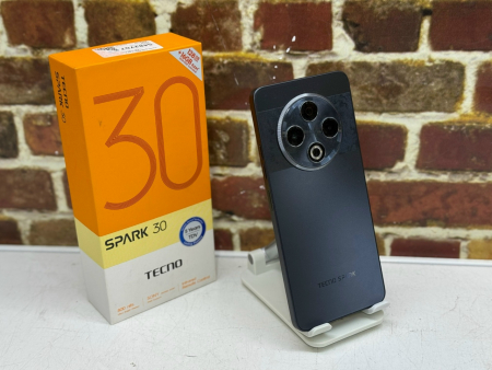 О1 Б/У ст. Tecno Spark 30 8GB/128GB (кор) 355632951962431 №e00443280
