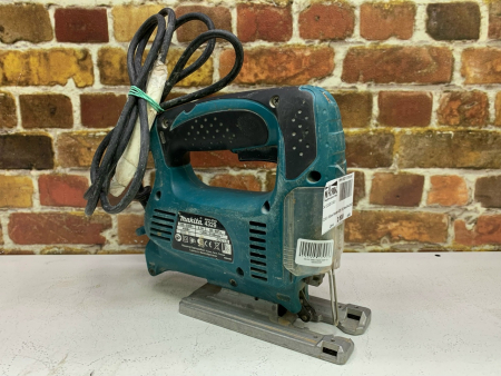 О2 Б/У Лобзик Makita 4329 123 №e00443397
