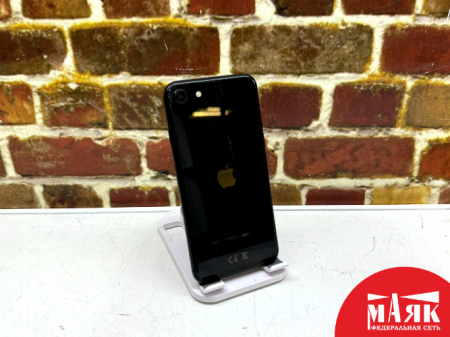 О1 Б/У ст. iPhone SE 2020 2GB/64GB 355048442454724 №e00445510