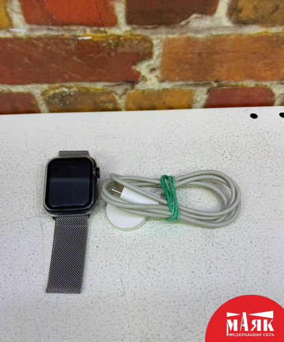 О4 Б/У Смарт-часы Apple Watch SE 2 40 mm №e00451890