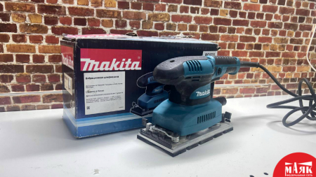 О8 Б/У Вибрационная шлифмашинка makita BO3711 кор 123 №e00283683