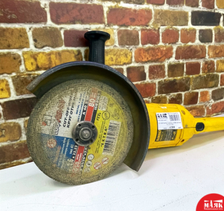 О2 Б/У УШМ DeWALT DWE492 2200Вт 230 мм №e00241638