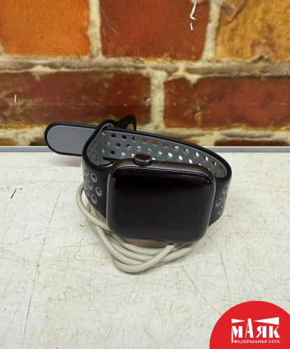 О5 Б/У Смарт-часы Apple Watch SE №e00475861